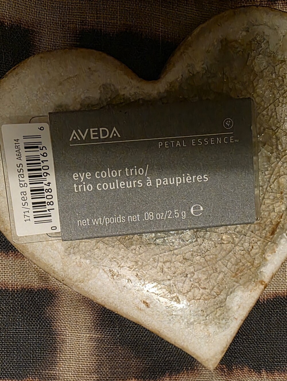 AVEDA 171 Sea Grass Petal Essence Eye Color Shadow Trio .08 oz Discontinued Rare